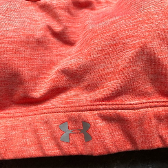 Under Armour sports bra - Picture 4 of 4